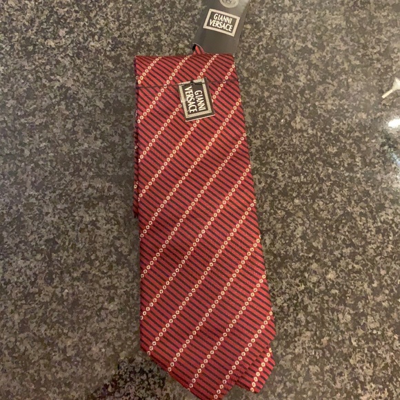 Versace tie - Picture 3 of 8